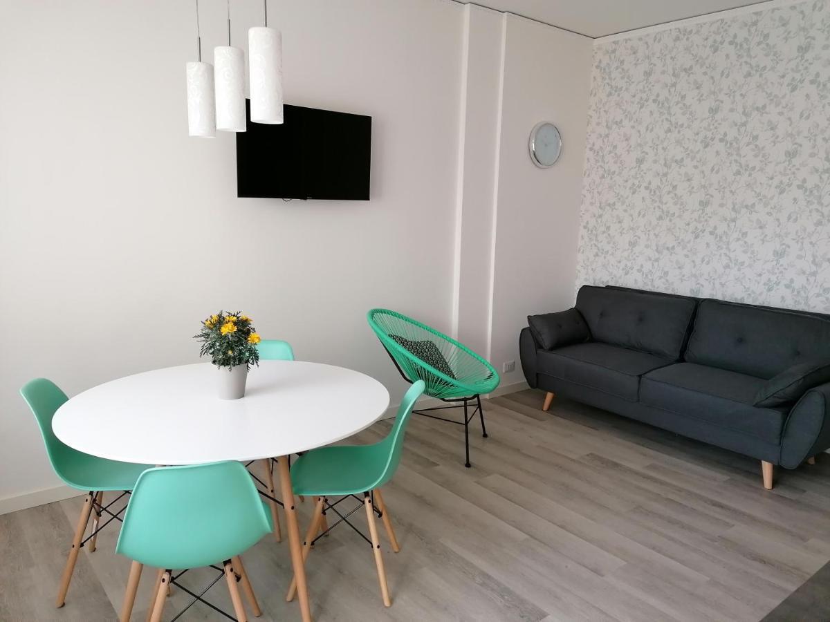 Angela Guest House In Centro Storico Конельяно Екстер'єр фото
